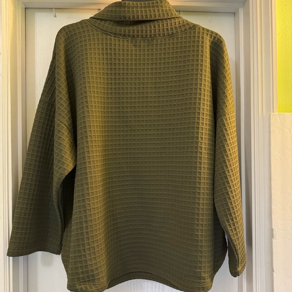 Max Studio London Boat Neck Knit Top - Picture 4 of 7